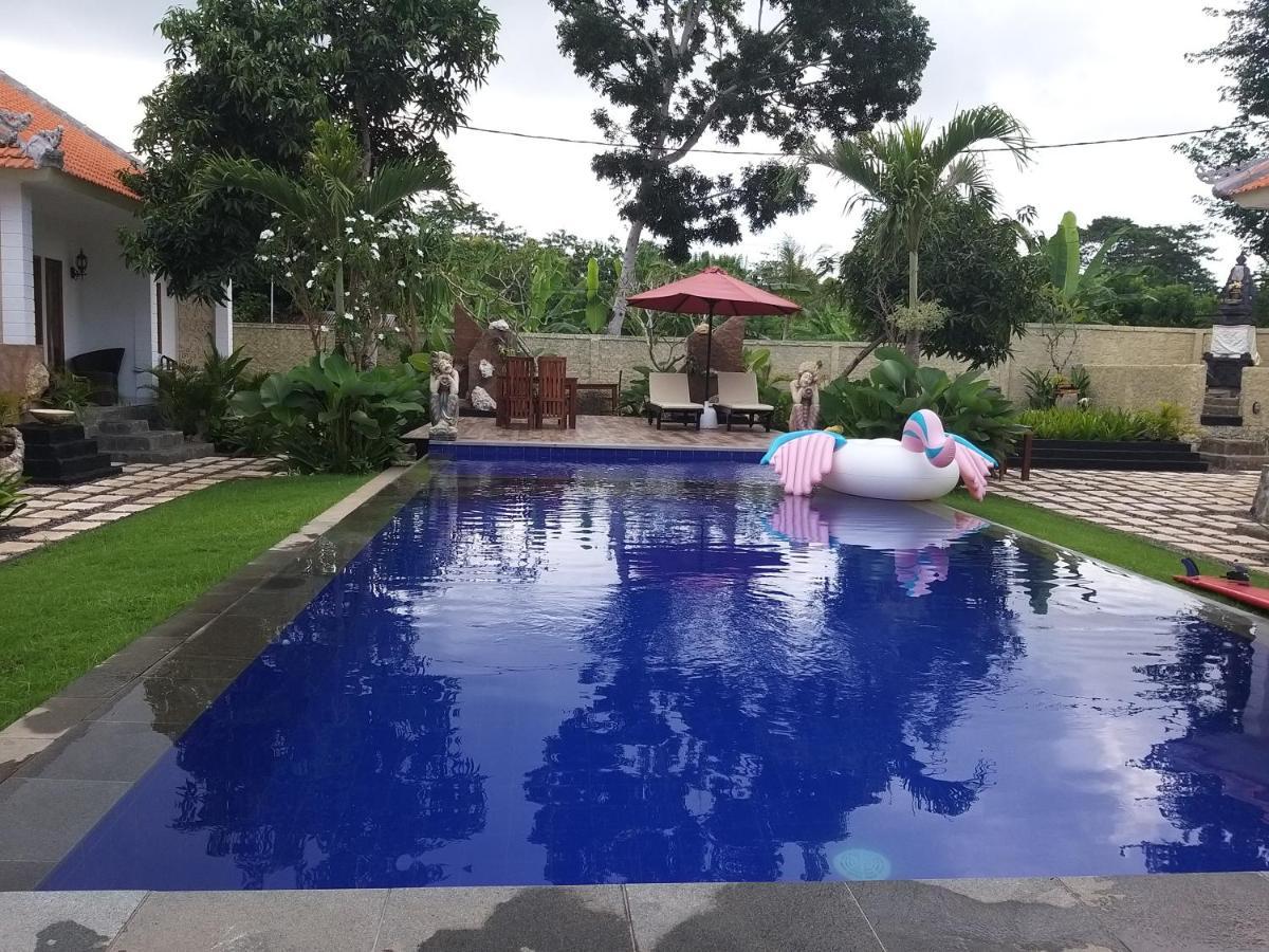 Adi Abian Villa Uluwatu Buitenkant foto
